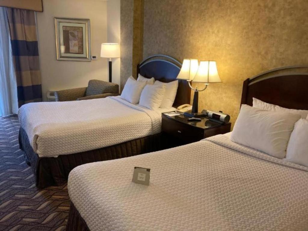Radisson Hotel Austin - University Экстерьер фото
